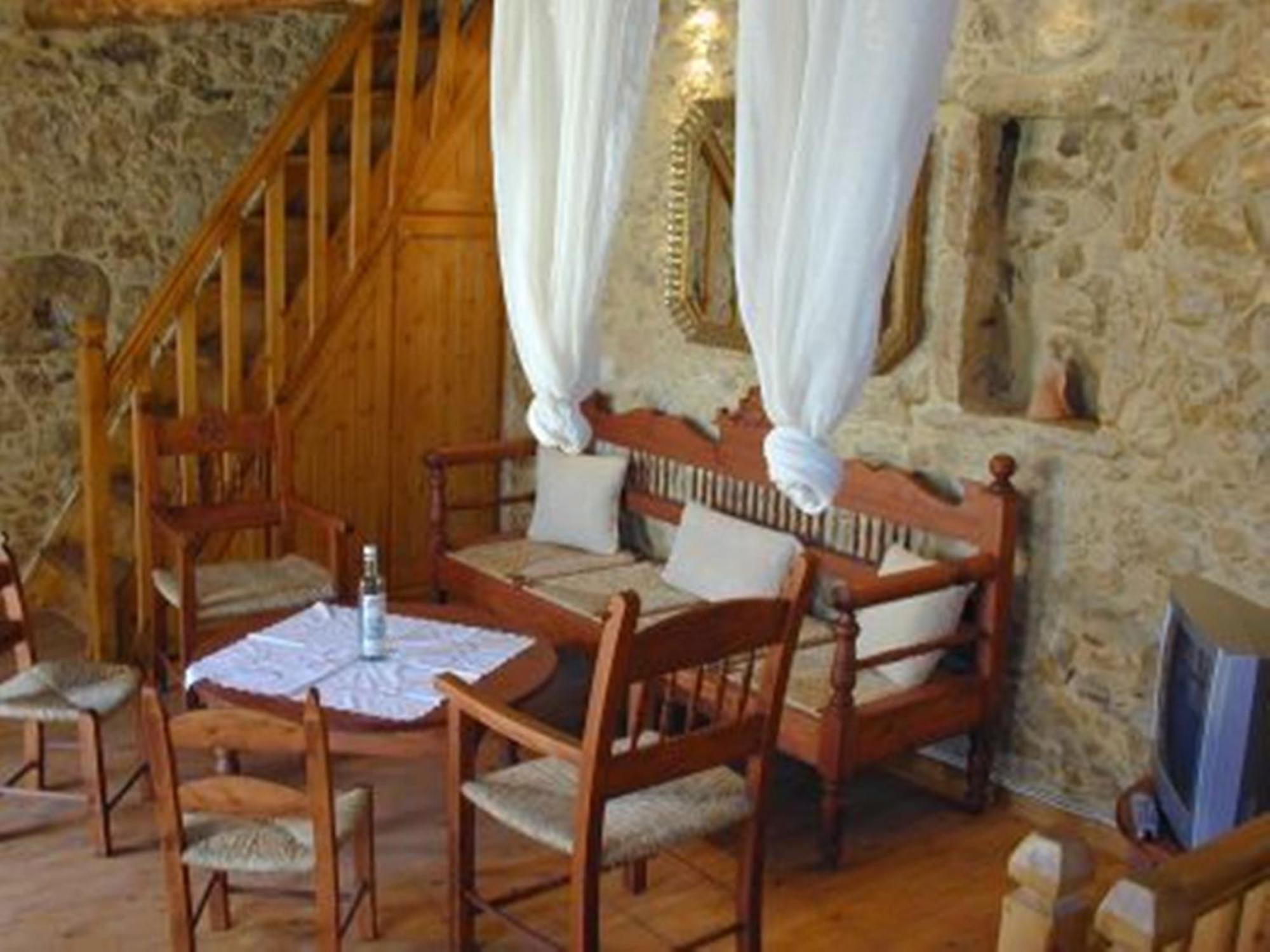 Kouriton House Pensionat Margarítai Exteriör bild